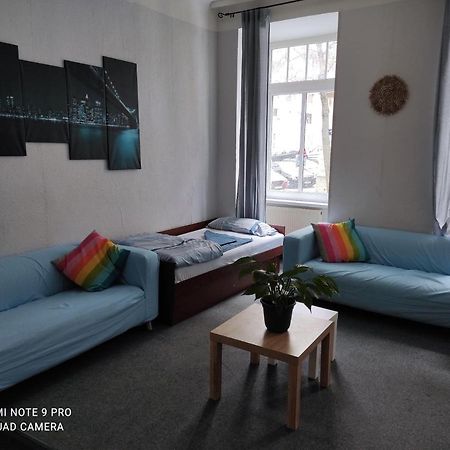 Rose Vienna Malfatigasse Apartment Bagian luar foto